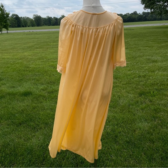 Vintage Gragero Peachy Orange Peignoir Nightgown & Robe Set - Picture 2 of 8